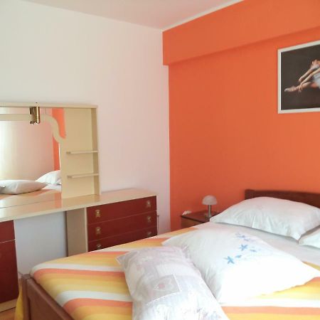Valeriana Apartment Пула Екстериор снимка