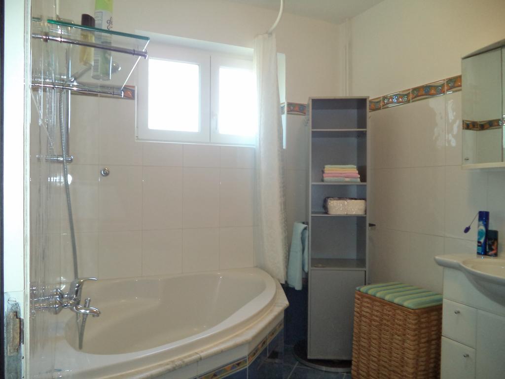 Valeriana Apartment Пула Екстериор снимка