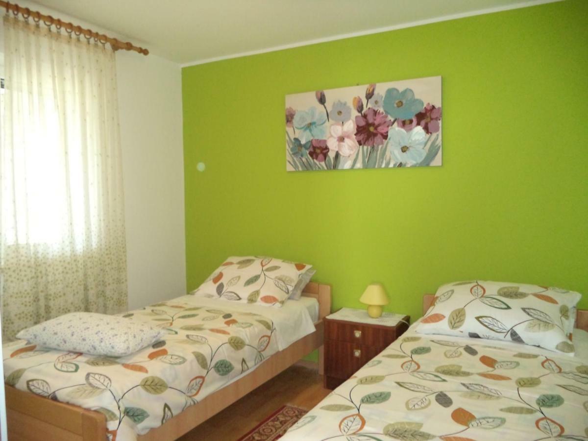 Valeriana Apartment Пула Екстериор снимка